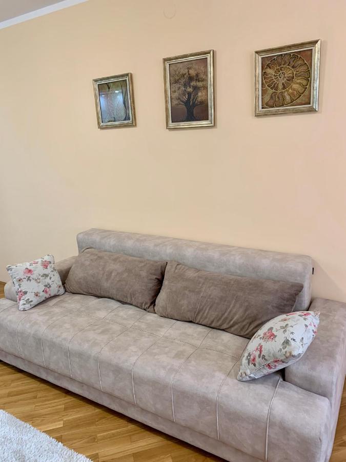 Lastochka.Mne Apartments Baošići Eksteriør bilde