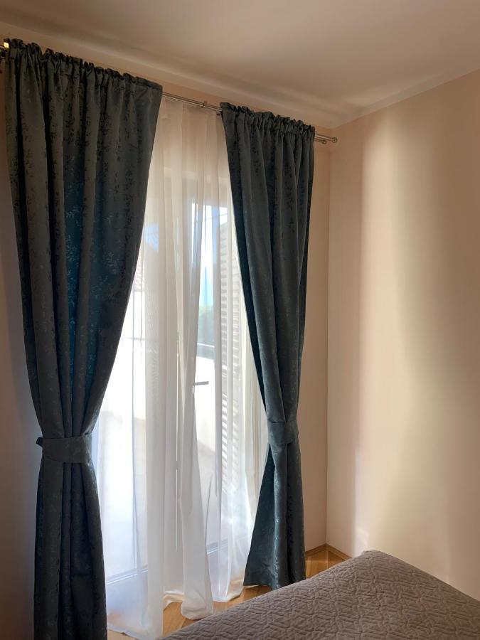 Lastochka.Mne Apartments Baošići Eksteriør bilde