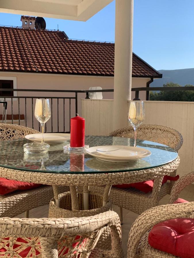 Lastochka.Mne Apartments Baošići Eksteriør bilde